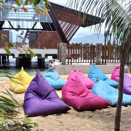 Arto Moro Bunaken Exterior photo
